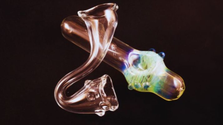 Is it Legal to Own Glass Pipes in Queensland?