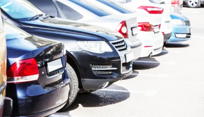 Understanding local parking laws and regulations